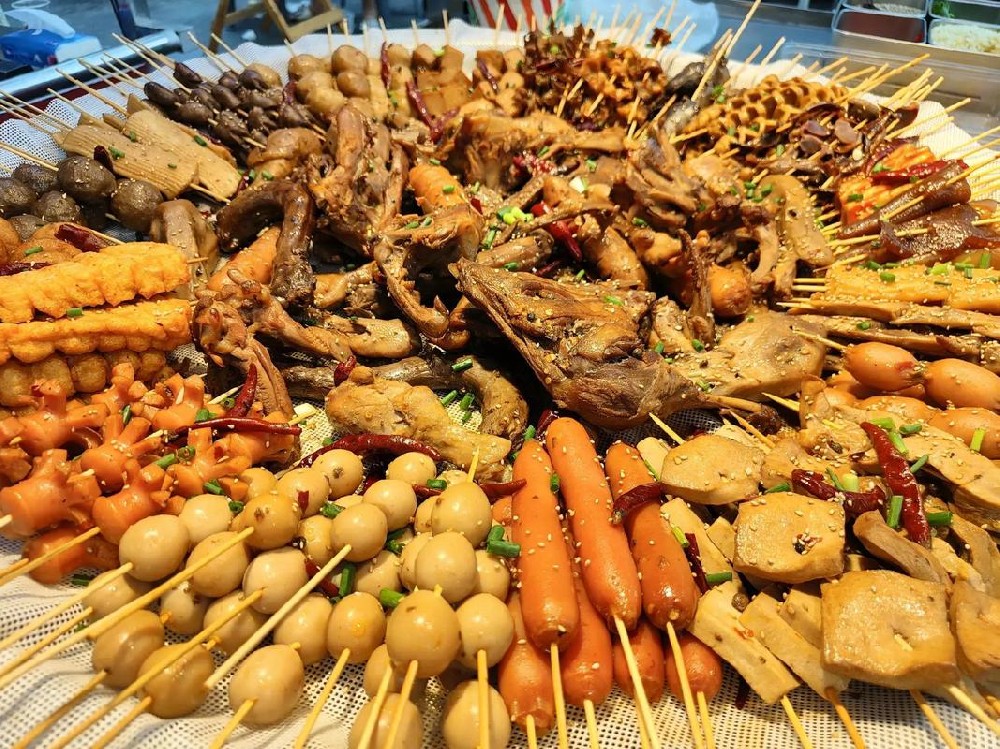 熱鹵串串的做法及配料：掌握這手藝，新手也能在家開(kāi)店！