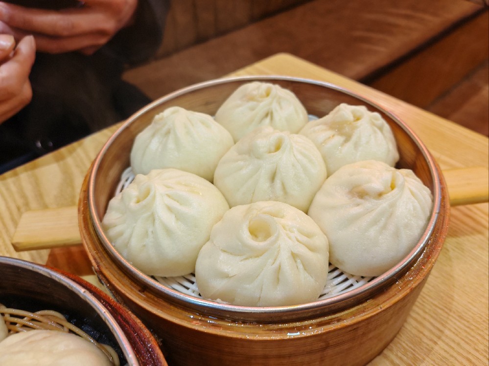 挑戰(zhàn)包 200 個(gè)包子擺攤，面發(fā)絕了卻剩餡？