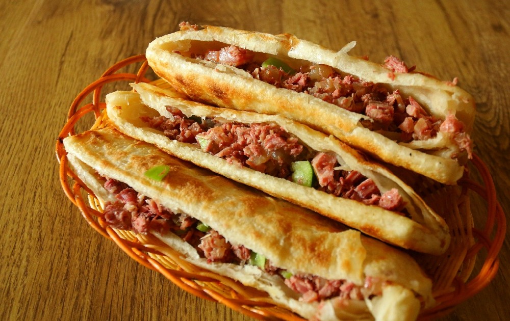河間驢肉火燒和面配方？做好關(guān)鍵細(xì)節(jié)，開(kāi)店才能更穩(wěn)！