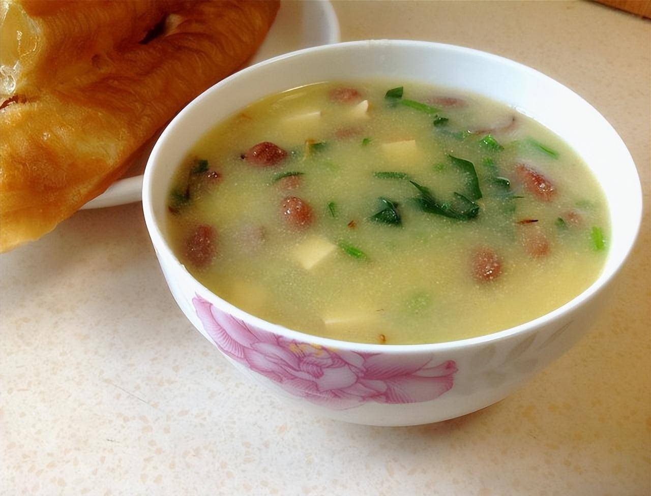 甜沫的配料表怎么準(zhǔn)備？原料比例有講究，做好香濃順滑才更受歡迎！