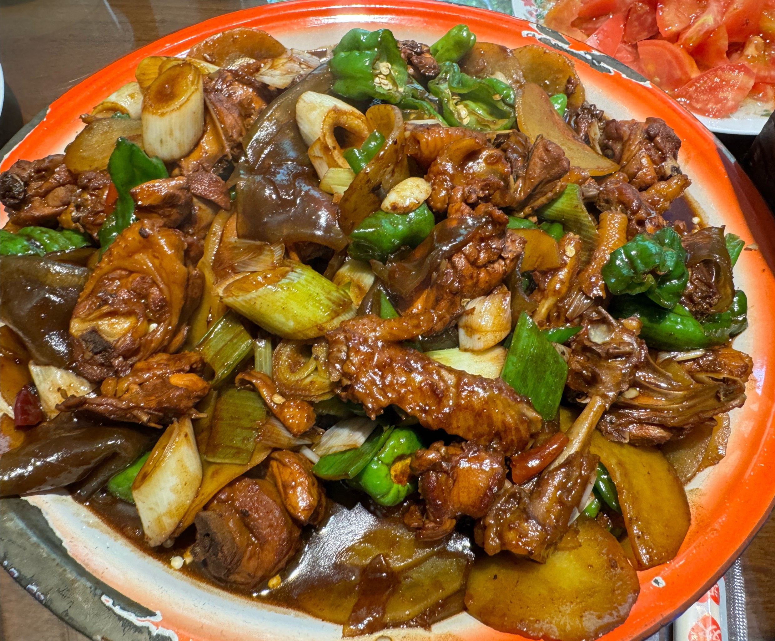 山東炒雞的做法？家常鍋氣與特色技巧結(jié)合,學(xué)會這些做出正宗臨沂炒雞！