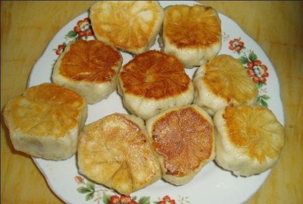 爐包店掙錢嗎？高密爐包特色鮮明，學(xué)會(huì)技術(shù)開店生意能不能火！