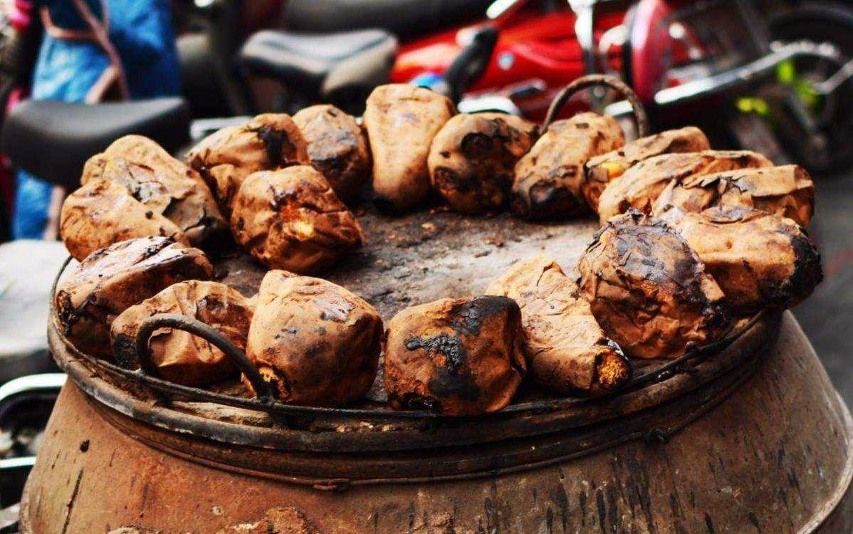 哪里可以學(xué)烤地瓜？教你掌握地?cái)偙蠲胤剑龀鱿闾鹆饔偷牡毓希? title=