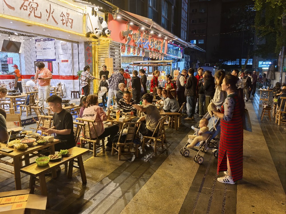 地?cái)偦疱伬麧?rùn)分析？小本創(chuàng)業(yè)別瞎沖，這幾條經(jīng)驗(yàn)?zāi)茏屇阍綌[越賺！